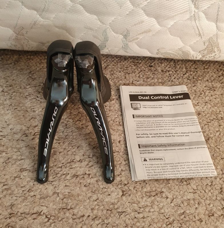 Shimano DURA-ACE ST-R9100 11-Speed Left/Right Mechanical STI Shift