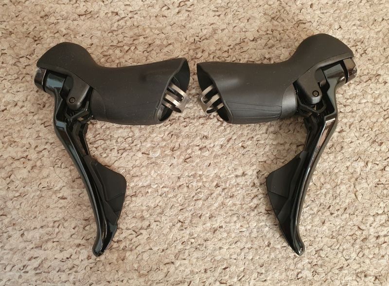 Shimano DURA-ACE ST-R9100 11-Speed Left/Right Mechanical STI Shift