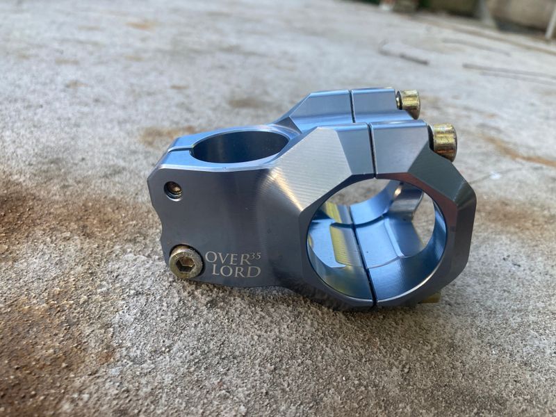North Shore Billet Overlord Stem 35mm bar clamp | Rad Bazaar