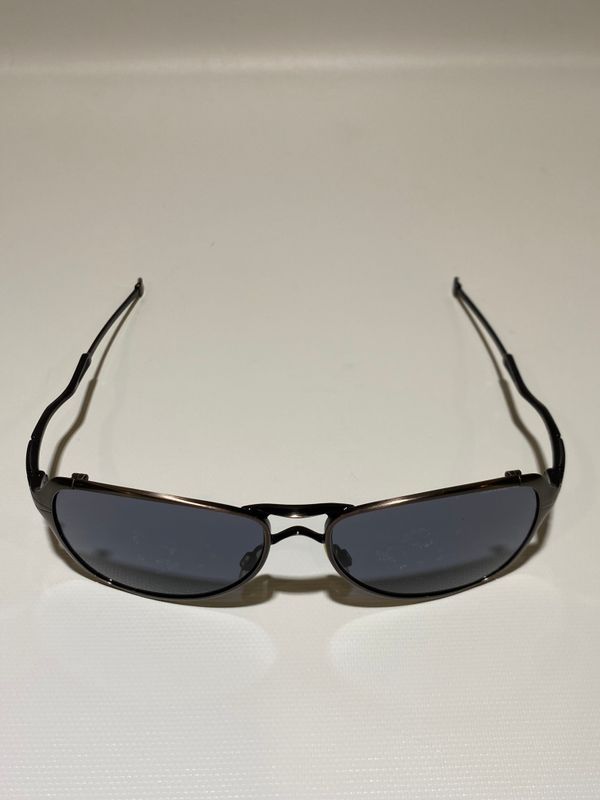 OAKELY Felon Matte Black/Grey Authentic Oakley Men Felon Matte Black Grey Sunglasses 05  main image 3