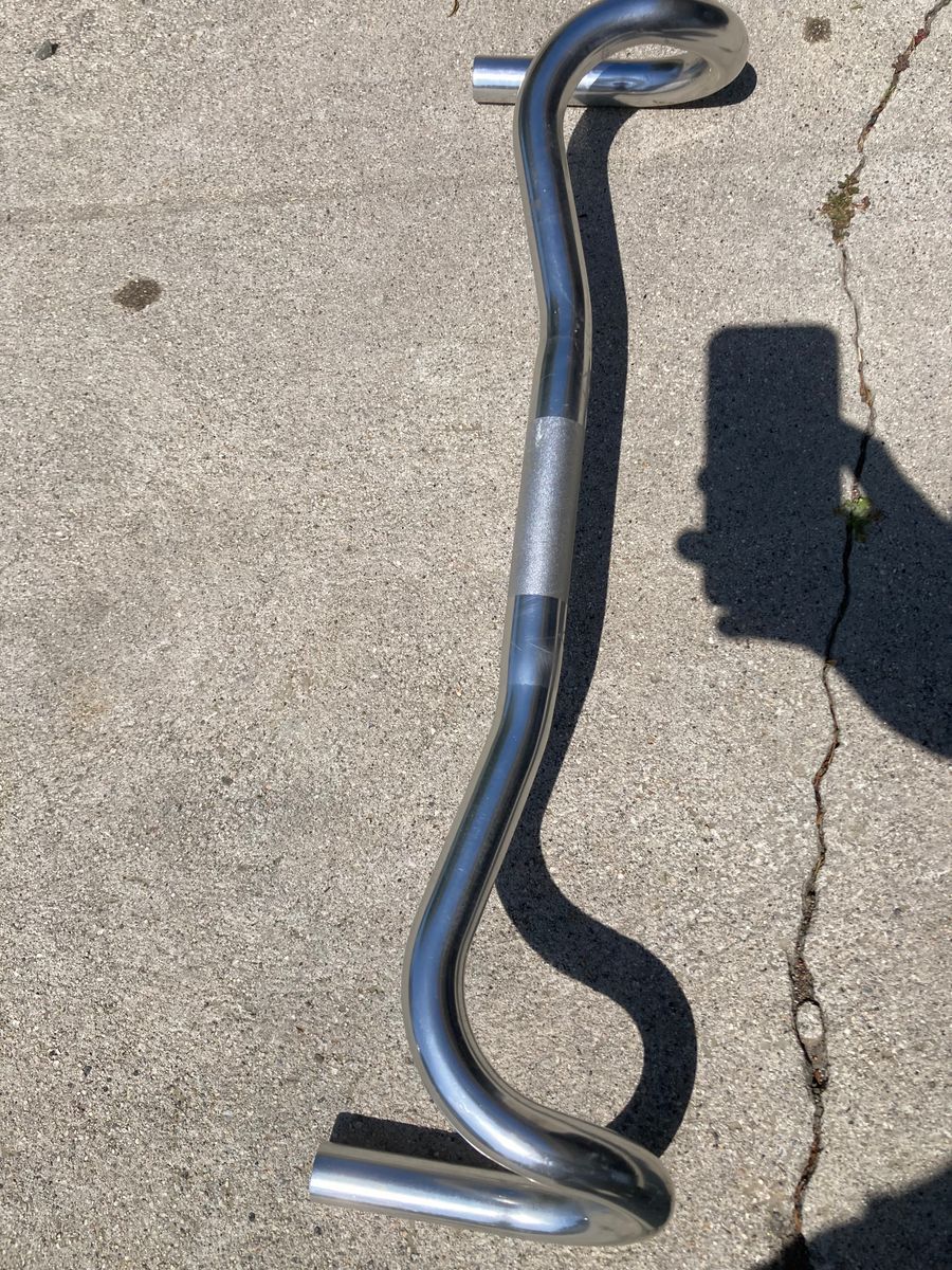 Crust towel rack 600mm Rad Bazaar